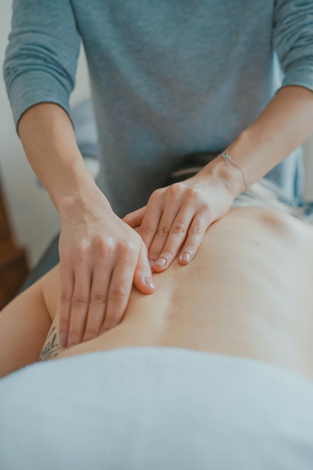 5 Physiotherapy Exercises for Lasting Back Pain Relief